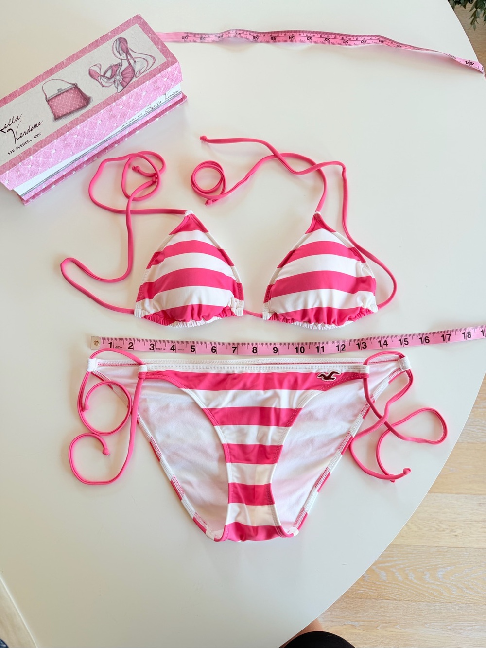 Y2K Pink & White Triangle Bikini - Picture 2 of 6